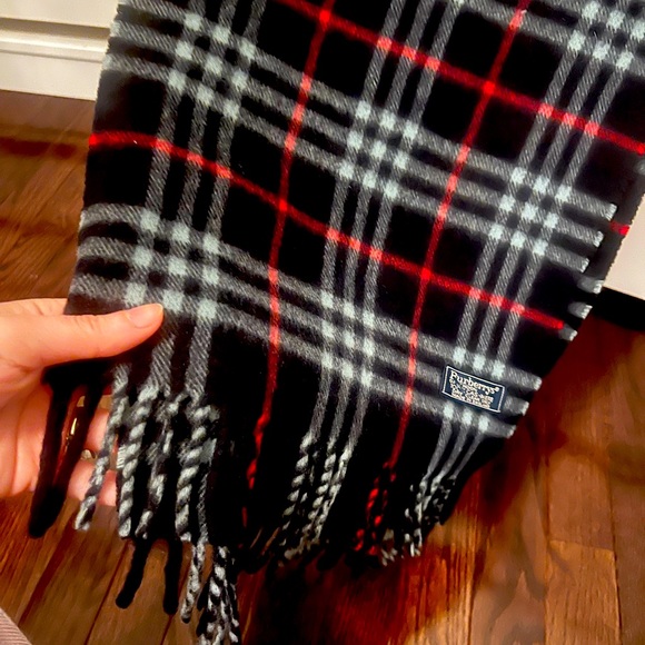 💯 Authentic Burberry cashmere scarf unisex - Picture 4 of 6